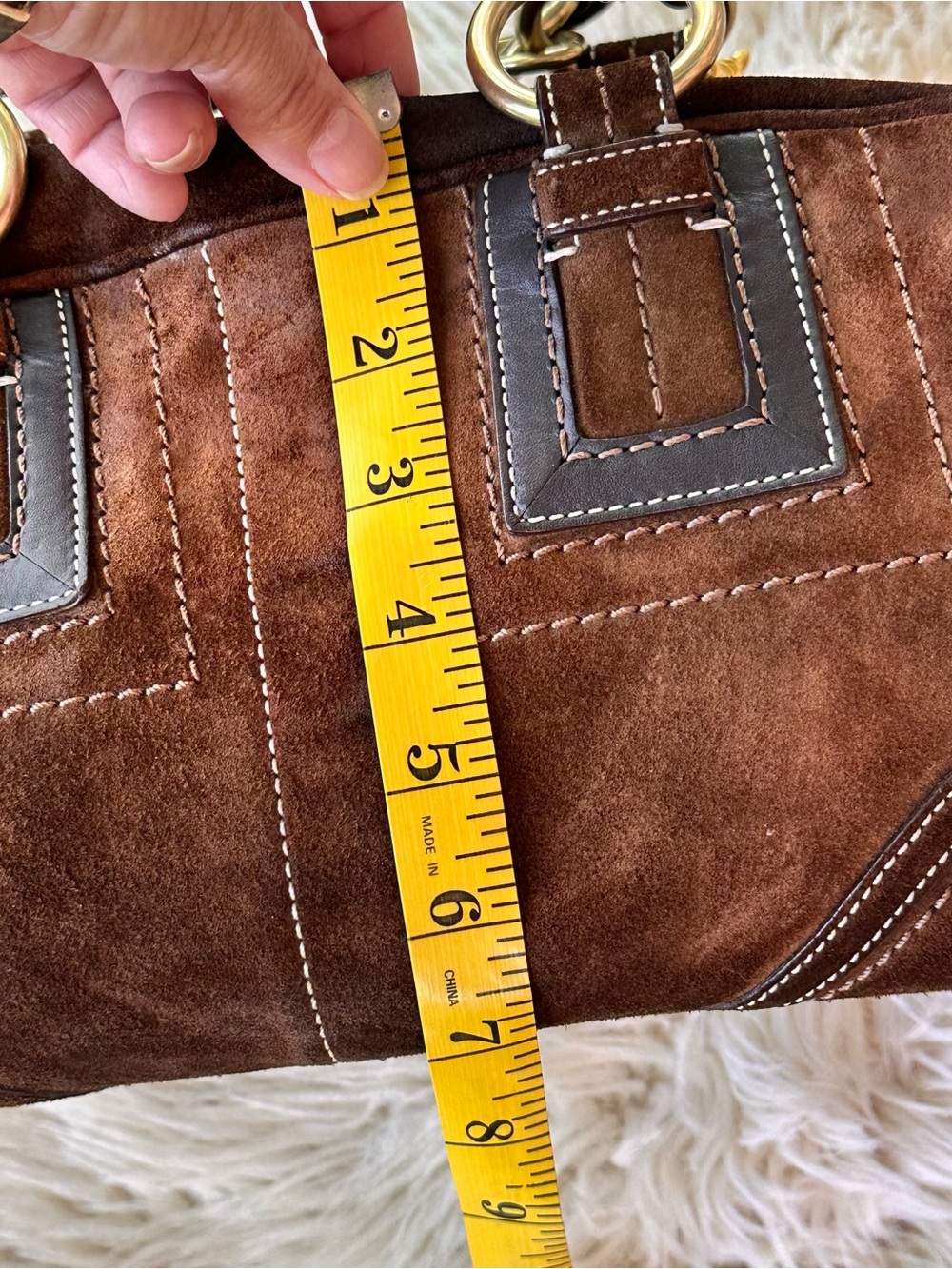 Coach SMALL 10061 Vintage Mia Soho
Y2K Brown Suede Shoulder Bag - Picture 7 of 11